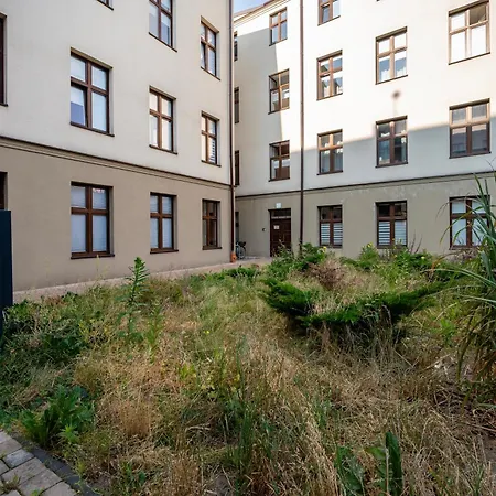 Apartment Cozy Urban By Bookinghost Lodz