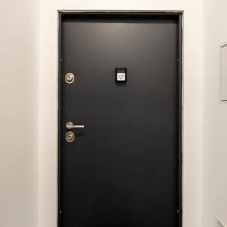 Cozy Urban By Bookinghost *